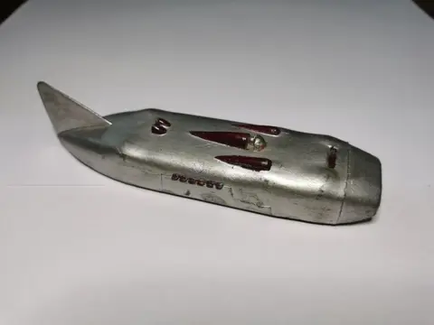 Dinky Toys - 1:43 - ref. 23M Thunderbolt