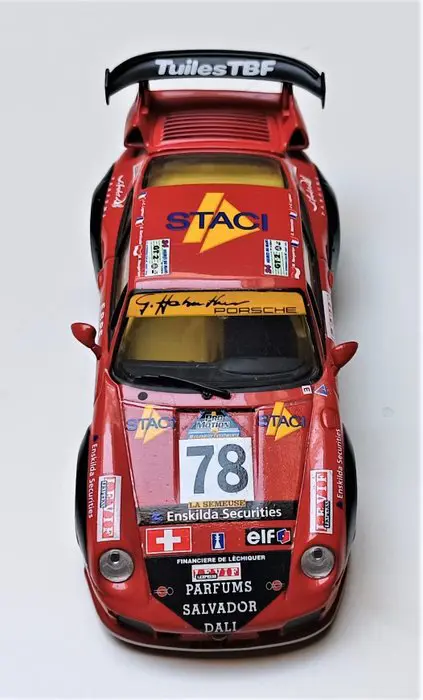 Minichamps - 1:43 - 1997 Porsche 911 GT2 LM - 9th overall and winner Class LMGT2 - M. Neugarten/G. Martinolle/J. Lagniez
