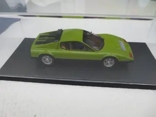 Autocult - Masterpiece - 1:43 - Ferrari 365 GT 2+2 - oplage 333 stuks