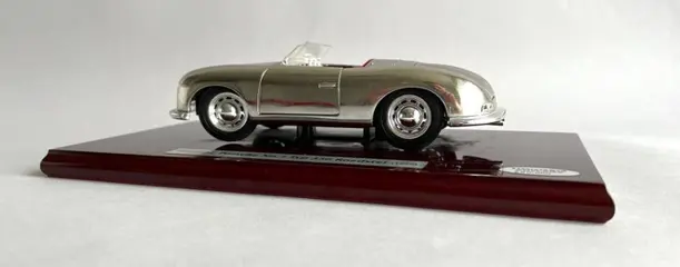 Porsche - 1:18 - Porsche No. 1 Typ 365 Roadster - 390/600