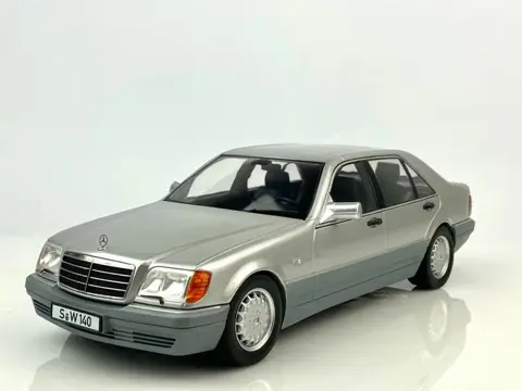 iScale - 1:18 - Mercedes-Benz S-Klasse (S500 W140) - Limited Edition of 1000 pcs.