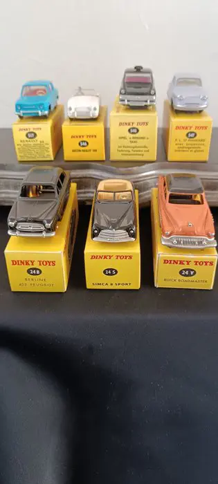Atlas-Dinky Toys - 1:43 - Peugeot, Simca, Buick, Austin, Renault, Panhard - Nr. 517/546/547, Nr. 24 B/S/V