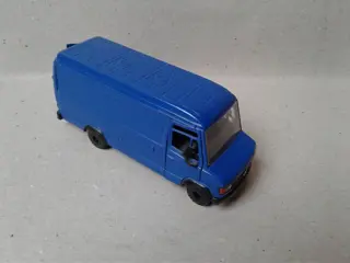 nzg - 1:43 - mercesdes 709
