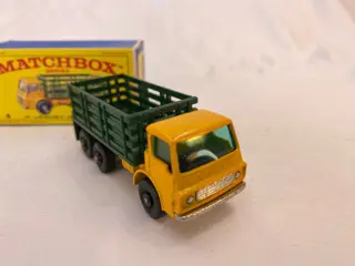 Matchbox - 1:64 - Stake Truck Nr. 4