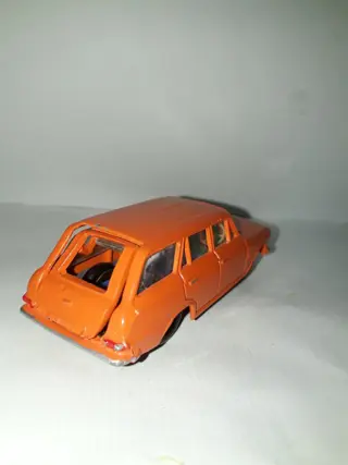Dinky Toys - 1:48 - Vauxhall Victor Estate - Made in England
