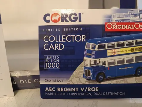 Corgi - 1:76 - CORGI AEC Regent Hartlepool - Nummer 0009/1000