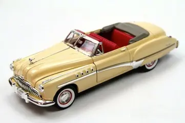 Motormax - 1:18 - Buick Roadmaster 1949 - Premium Die-Cast Collection