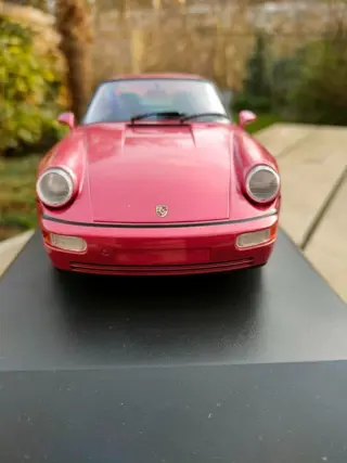 Minichamps - 1:18 - Porsche 911 Turbo uit 1990 - limited edition
