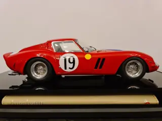 Amalgam - 1:18 - Ferrari 250 GTO Le Mans n.19