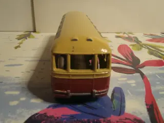 Dinky Toys - 1:43 - Car Chausson