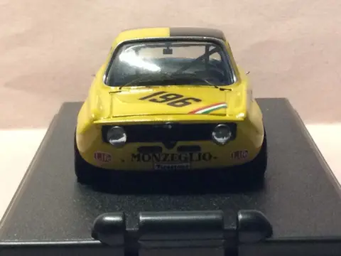 - - 1:43 - Alfa Romeo Junior 1300 Giulia GTAM n°196 G. Pozzo