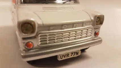 Dinky Toys - 1:43 - ref. 272 Ford Transit Police Accident Unit - Nieuwstaat in doos