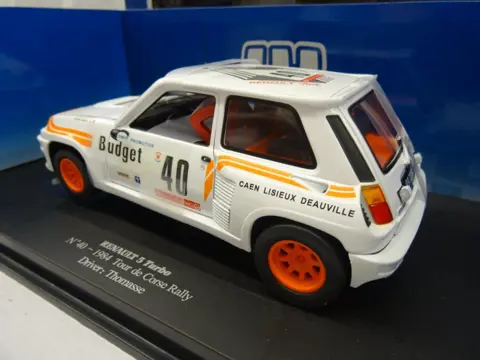 Universal Hobbies - 1:18 - Renault 5 Turbo Nr# 40 1984 - Tour de Corse Rally - Driver Thomasse