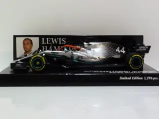 Minichamps - 1:43 - Mercedes AMG Petronas F1 W10 EQ F1 Hamilton 1st Monaco GP 2019 - Art.nummer 417190644