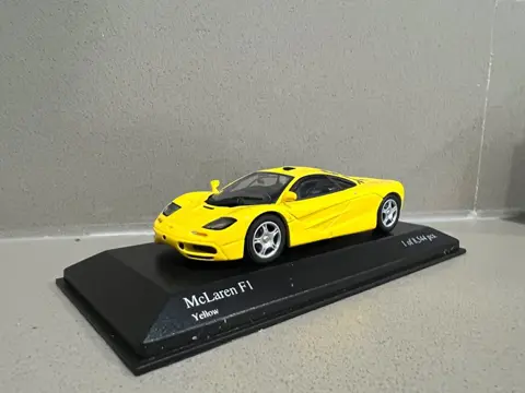 Minichamps - 1:43 - McLaren F1 Limited Edition 1 of 8544 - Zeldzaam en uitverkocht!!