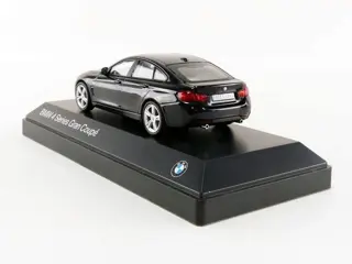 Kyosho - 1:43 - BMW 4-Series Gran Coupe (F36) 2014 - BMW Dealer-editie