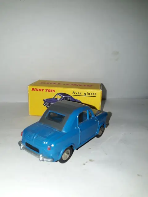 Dinky Toys - 1:43 - 2CV Vespa 400 - Mint in Box