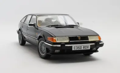 Cult Scale Models - 1:18 - Rover 3500 SD1 Vanden Plas 1982-1986 Zwart - CML200-2