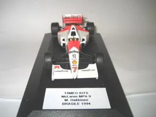 Tameo - 1:43 - F.1 McLaren MP4/9 Mika Hakkinen Brasile GP 1994 - samengestelde kit