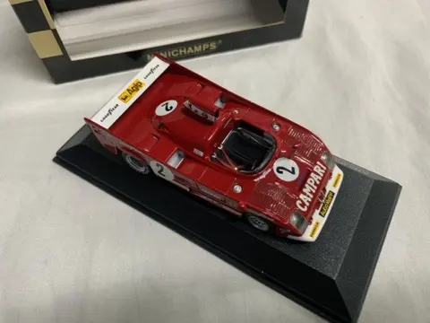 Minichamps - 1:43 - Alfa Romeo 33 TT 12 #2 - Team WKRT - Winner 1000km Spa-Francorchamps 1975 - Drivers Pescarolo/Bell