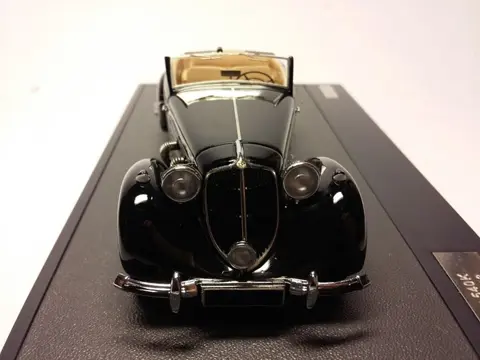 Matrix - 1:43 - Mercedes Benz 540K Special 1936 - Beschadigde doos