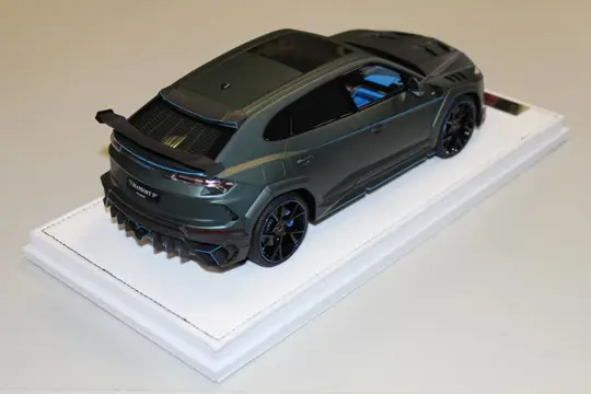 Timothy& Pierre - 1:18 - Mansory Lamborghini URUS / Venatus