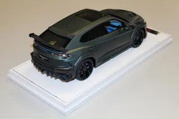 Timothy& Pierre - 1:18 - Mansory Lamborghini URUS / Venatus