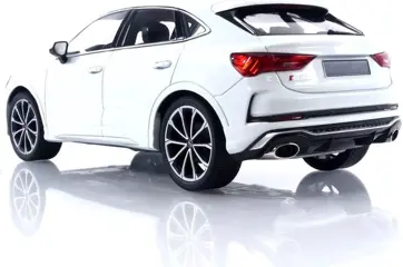 Minichamps - 1:18 - Audi RS Q3 Sportback 2019 - Limited Edition of 336 pcs.