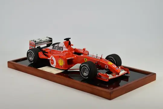 MG Model Plus - 1:12 - Ferrari F2002 - Coureur Michael Schumacher Wereldkampioen 2002