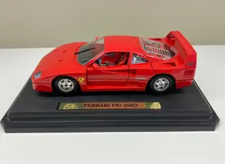 Burago - 1:18 - Ferrari - Originele doos