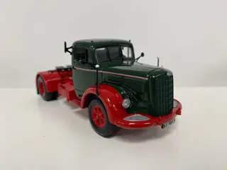 Minichamps - 1:43 - Mercedes Benz L6600S 1950 - Zeldzame verzamelaar onvindbaar geworden. 1 van 444 exemplaren in de wereld!
