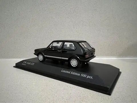 Minichamps - 1:43 - VW Golf GTi - Beperkte oplage 1 van 500