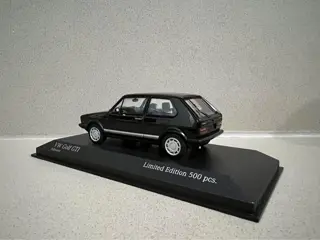 Minichamps - 1:43 - VW Golf GTi - Beperkte oplage 1 van 500