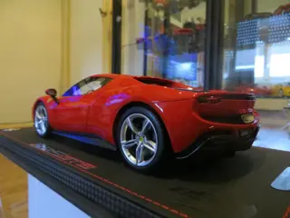 BBR - 1:18 - Ferrari 296 GTB