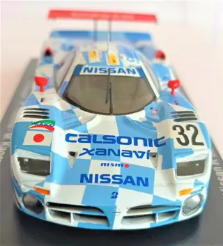 Spark - 1:43 - Nissan R390 GT1 No.32 3rd LeMans 1998 (Suzuki - Hoshino - Kageyama)