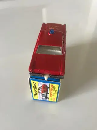 Matchbox - 1:64 - Superfast Réf. 59 Ford Galaxie Fire Chief Car - Gemaakt in Engeland