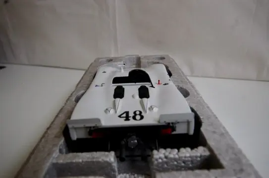 Autoart - 1:18 - Porsche 908/2 K Flunder - 12 uur van Sebring 1970