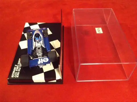 Minichamps - 1:43 - ref. #770004 Tyrrel-Ford P34 six-wheeler "First National City Bank" GP Monaco 1977 #4 P. Depailler