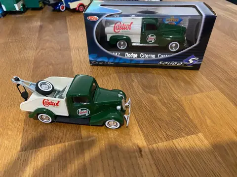 Solido - 1:43 - 11 different models