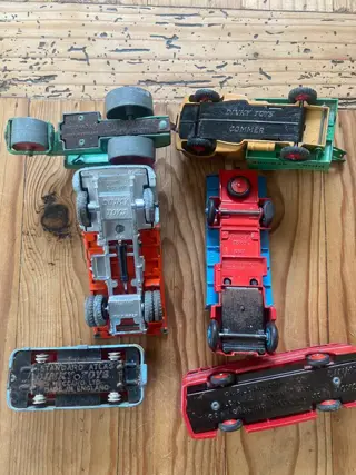 Dinky Toys - 1:43 - 6x Different Models