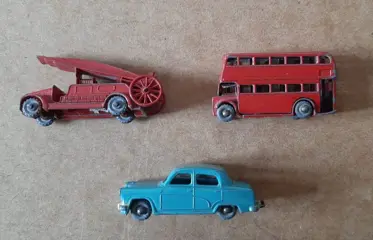 Matchbox - 1:64 - Austin A50 n. 36, London Bus nr 5, Dennis Fire Engine n. 9A - Lesney