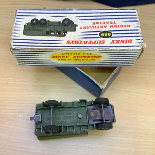 Dinky Toys - 1:50 - ref. 689 Medium Artillery Tractor