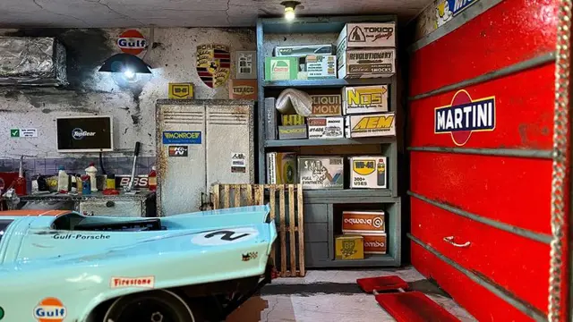 CMR Replicas - 1:18 - Porsche 917K Winner Daytona 1970 - Garage diorama's