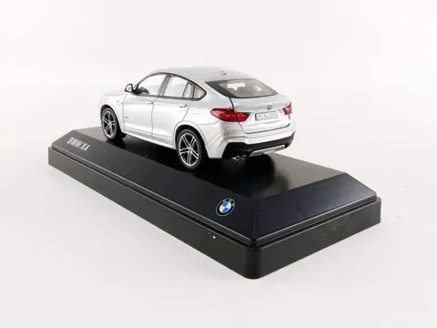 BMW Dealer edition - 1:43 - BMW X4 XDrive 3.5D (F26) 2014