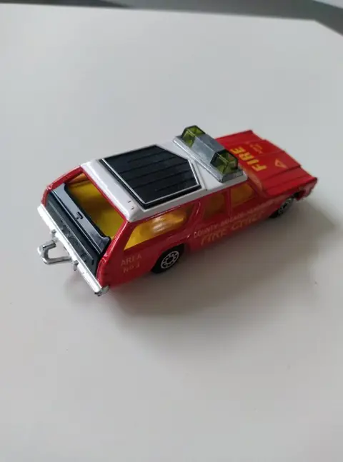 Matchbox - 1:32 - Superkings, Speedkings, Kingsize