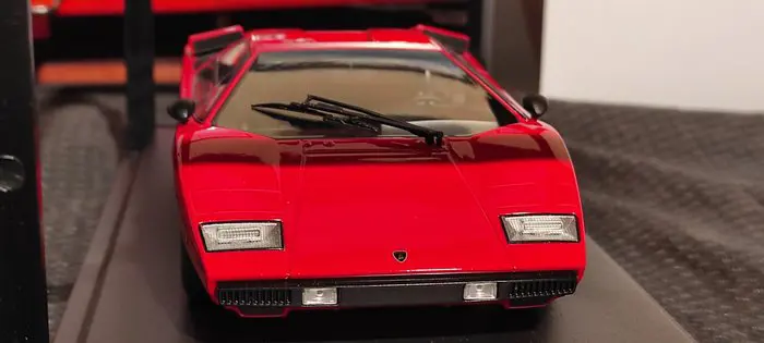 Kyosho - 1:18 - Lamborghini Countach