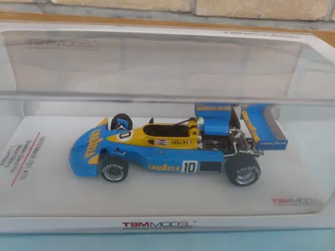 TrueScale Miniatures - 1:43 - TSM154330 - Maart 761 - #10 Lella Lombardi GP Brazilië 1976