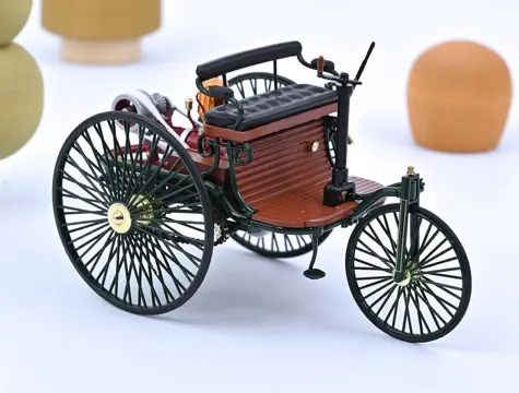 Norev - 1:18 - Benz Patent-Motorwagen 1886