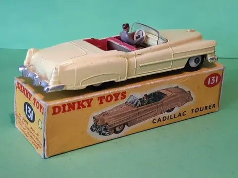 Dinky Toys - 1:43 - ref. 131 Cadillac "Eldorado" Tourer