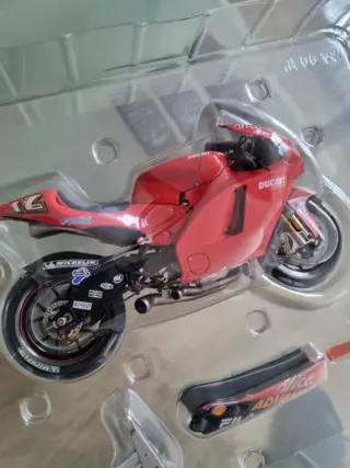 Tamiya - 1:12 - Ducati Desmosedici